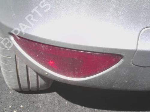 Farolim esquerdo pára-choques traseiro Farolim esquerdo pára-choques traseiro RENAULT CLIO III (BR0/1, CR0/1) 1.5 dCi (BR17, CR17) (86 hp) 33848245 33848245