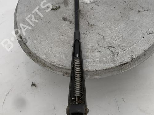 Used Front windshield wiper arm Front windshield wiper arm IVECO DAILY II Van 35-8 (12934104, 12934111, 12934112, 12934117, 12934124,... (75 hp) 33539050 33539050