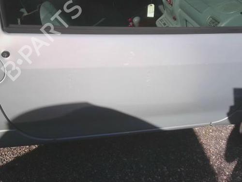 Used Right front door RENAULT TWINGO I (C06_) 1.2 16V (C060) (60 hp) 29117164