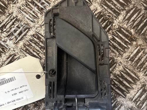 Used Front left interior door handle Front left interior door handle 37196302 37196302