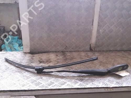 Used Front windshield wiper arm BMW X3 (F25) xDrive 20 d (190 hp) 23209668