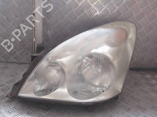 Optica esquerda Optica esquerda TOYOTA COROLLA Verso (ZER_, ZZE12_, R1_) 2.0 D-4D (CUR10_, CUR10R) (116 hp) 29845629 29845629