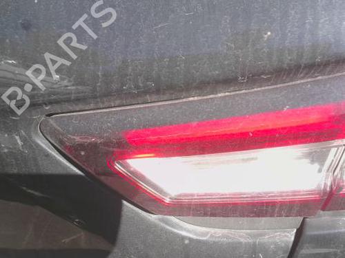 Used Right tailgate light Right tailgate light 37024010 37024010