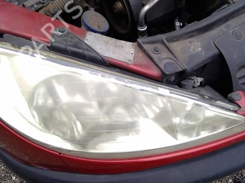 Used Right headlight PEUGEOT 206 Hatchback (2A/C) 1.4 HDi eco 70 (68 hp) 26141130