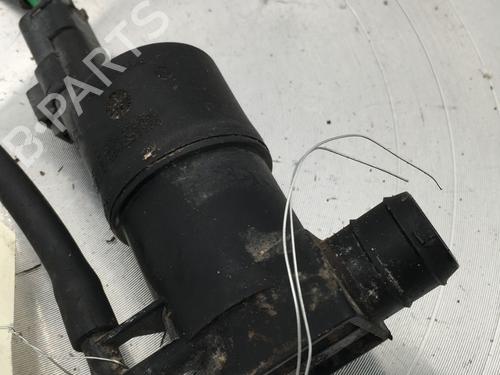 Used Washer pump Washer pump RENAULT KANGOO / GRAND KANGOO II (KW0/1_) 1.5 dCi 90 (KW05, KW08, KW0G, KW11) (90 hp) 31275425 31275425
