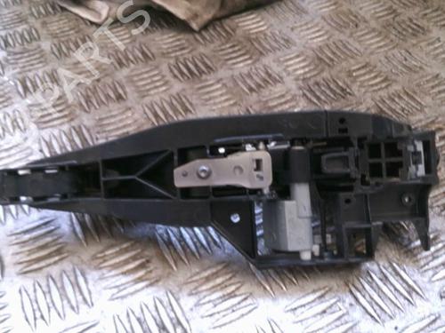 Rear left exterior door handle PEUGEOT 2008 I (CU_) 1.2 THP 110 / PureTech 110 | BP25768323C130
