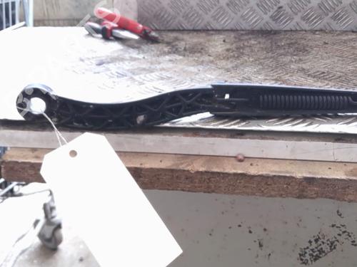 Front windshield wiper arm PEUGEOT 307 (3A/C) 2.0 HDi 110 | BP24851063C143 