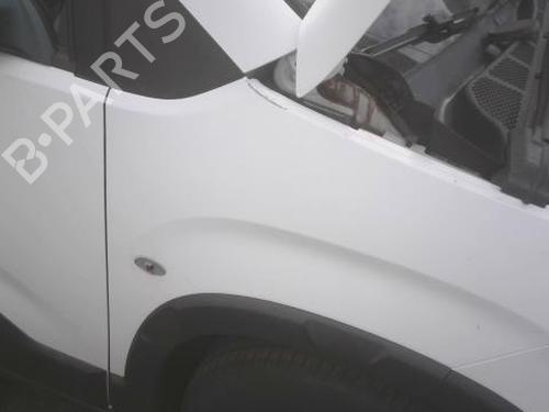 right-front-fenders-peugeot-rifter-2018-38477641 main image