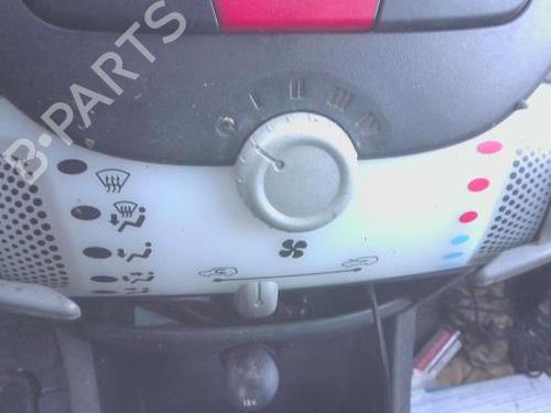 Used Climate control TOYOTA AYGO (_B1_) 1.0 (KGB10_, KGB10R) (68 hp) 30457934
