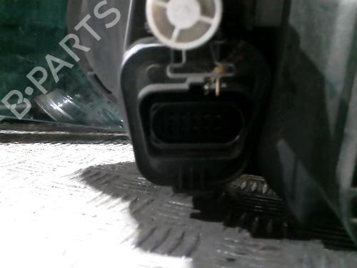 Used Right headlight Right headlight VW GOLF IV (1J1) 1.6 16V (105 hp) 22437308 22437308