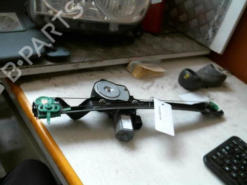 Used Front right window mechanism Front right window mechanism FIAT PUNTO (188_) 1.2 60 (188.030, .050, .130, .150, .230, .250) (60 hp) 20998313 20998313