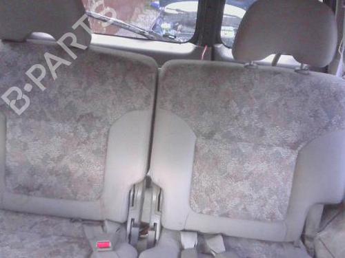 Sæde Bagtil Sæde Bagtil NISSAN PATROL GR V Wagon (Y61) 2.8 TD (129 hp) 32668253 32668253