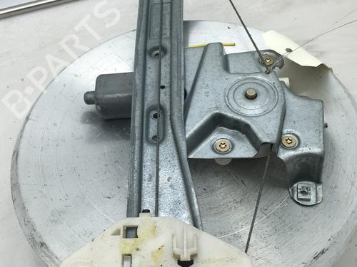 Used Rear left window mechanism RENAULT CLIO II (BB_, CB_) 1.4 16V (B/CB0P, BB13) (98 hp) 26615097