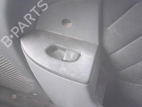 right-front-window-switch-peugeot-boxer-van-244-2001-32520934 main image
