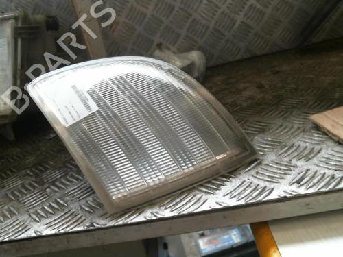 Used Left front indicator MERCEDES-BENZ VITO Bus (W638) 112 CDI 2.2 (638.194) (122 hp) 20995902