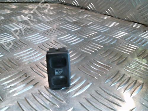 Used Right front window switch VW POLO III (6N1) 60 1.4 (60 hp) 22035337