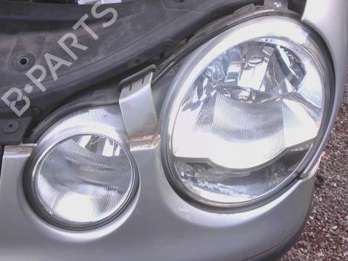 Used Left headlight VW POLO IV (9N_, 9A_) 1.2 12V (64 hp) 31794410