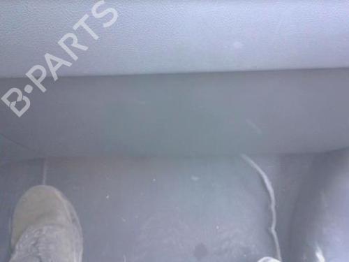 Handskerum PEUGEOT 508 I (8D_) 2.0 HDi (140 hp) 28055546