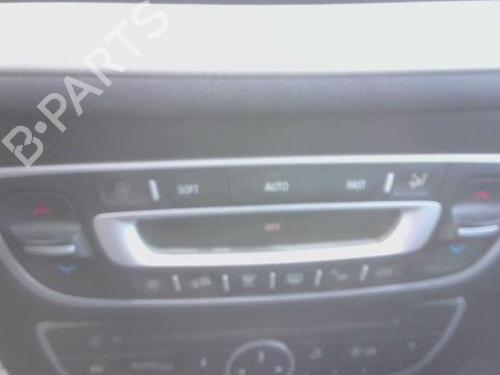 Used Climate control RENAULT MEGANE III Grandtour (KZ0/1) 1.9 dCi (KZ0J, KZ0N, KZ1S) (131 hp) 31024400