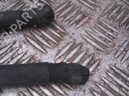 Tailgate lift support FORD MONDEO III Turnier (BWY) 2.0 16V TDDi / TDCi | BP25715588C138 