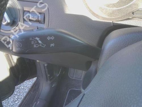Used Steering column stalk VW POLO V (6R1, 6C1) 1.2 (70 hp) 28619573
