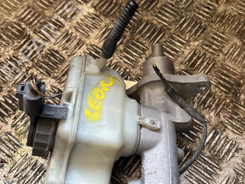 Used Brake master cylinder Brake master cylinder SEAT LEON (1P1) 2.0 TDI (170 hp) 30577246 30577246