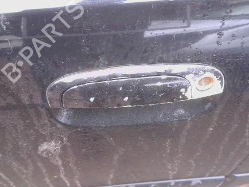 Used Front left exterior door handle KIA RIO II (JB) 1.4 16V (97 hp) 31213999