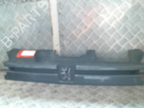 Used Grille PEUGEOT 306 Hatchback (7A, 7C, N3, N5) 1.4 (75 hp) 20988525