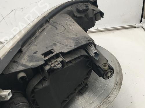 Left headlight PEUGEOT 206 Hatchback (2A/C) 1.4 HDi eco 70 | BP31036351C28