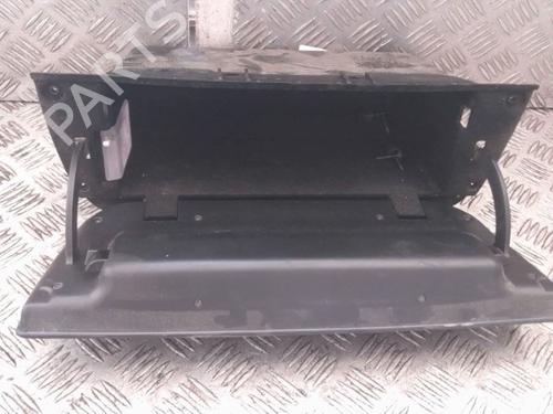 Used Glove box MERCEDES-BENZ M-CLASS (W163) ML 270 CDI (163.113) (163 hp) 27707703