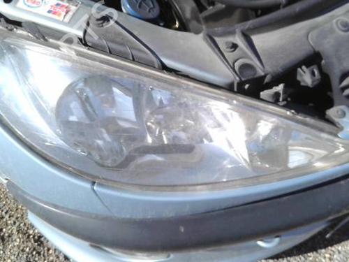 Used Right headlight PEUGEOT 206 CC (2D) 2.0 S16 (136 hp) 27336742