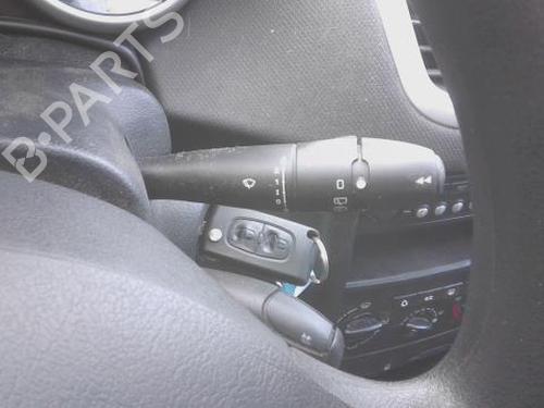 Used Steering column stalk Steering column stalk PEUGEOT 207 (WA_, WC_) 1.4 HDi (68 hp) 32142206 32142206