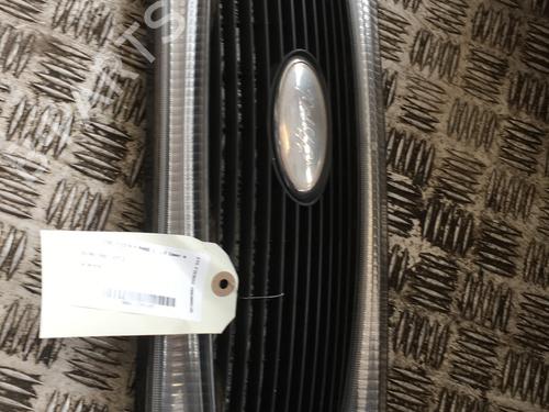 Used Grille Grille FORD FIESTA IV (JA_, JB_) 1.25 i 16V (75 hp) 33831227 33831227