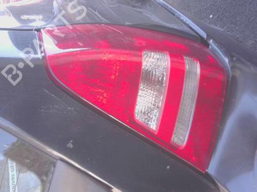 Farolim direito Farolim direito SUBARU FORESTER (SG_) 2.0 X AWD (SG5) (158 hp) 35988986 35988986
