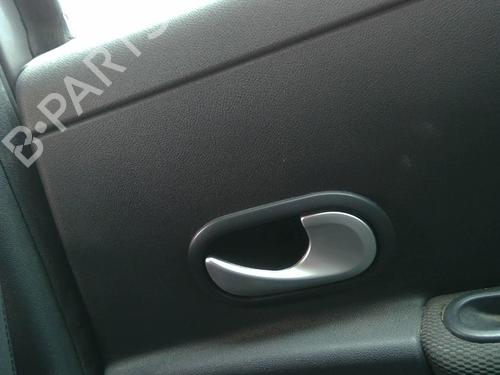 Used Rear right interior door handle RENAULT CLIO III (BR0/1, CR0/1) 1.5 dCi (C/BR0G, C/BR1G) (68 hp) 26459583