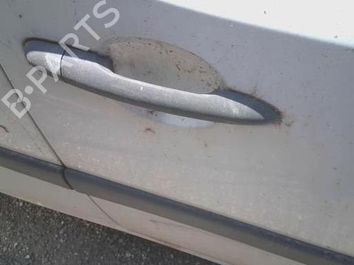 Used Front right exterior door handle RENAULT KANGOO / GRAND KANGOO II (KW0/1_) 1.5 dCi 90 (KW05, KW08, KW0G, KW11) (90 hp) 28000604