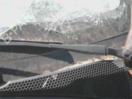 Used Front windshield wiper arm PEUGEOT 208 I (CA_, CC_) 1.6 HDi / BlueHDi 75 (75 hp) 27981208