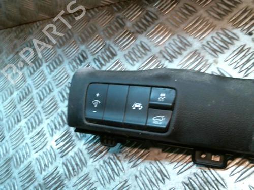 Used Switch KIA SPORTAGE IV (QL, QLE) 1.7 CRDi (141 hp) 22039892