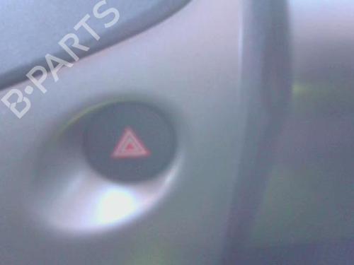 Warnblinkschalter für CITROËN C1 II (PA_, PS_) 1.0 VTi 72 (72 hp) 33213588