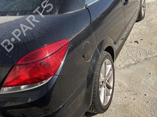 Used Parts OPEL ASTRA H TwinTop (A04)  1.6 (L67)  2074877