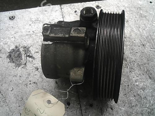 Used Steering pump RENAULT LAGUNA II Grandtour (KG0/1_) 2.0 dCi (KG1T) (150 hp) 20998372
