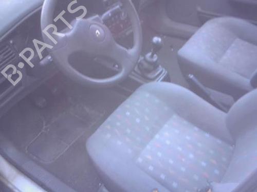 Left front indicator RENAULT 19 I Chamade (L53_) 1.9 D (L534, L53J) | BP33859167C32  - Image 6