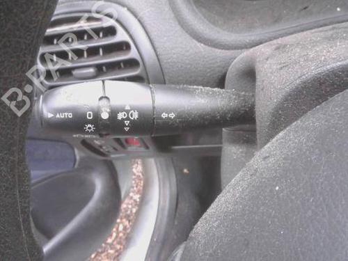 Used Steering column stalk PEUGEOT 206 Hatchback (2A/C) 1.4 HDi eco 70 (68 hp) 31753520