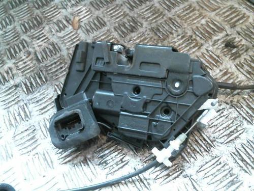 Used Electronic module Electronic module VW POLO V (6R1, 6C1) 1.2 (70 hp) 20997644 20997644