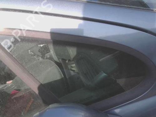 Vidro triangular frente direito Vidro triangular frente direito PEUGEOT 207 (WA_, WC_) 1.4 16V (95 hp) 36240355 36240355