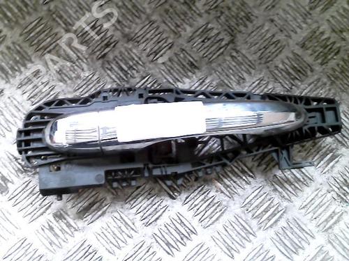 Used Rear right exterior door handle Rear right exterior door handle FIAT 500X (334_) 1.6 (334AXE1A) (110 hp) 22064992 22064992