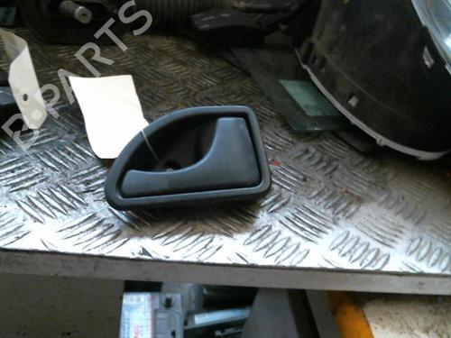 Used Front right interior door handle RENAULT KANGOO Express (FC0/1_) 1.5 dCi (61 hp) 20999880