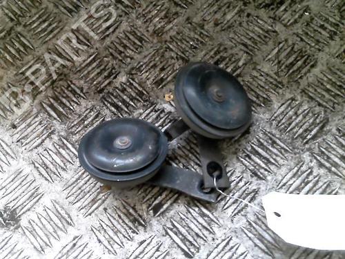 Used Horn RENAULT KOLEOS I (HY_) 2.0 dCi 4x4 (HY0K) (150 hp) 21689102