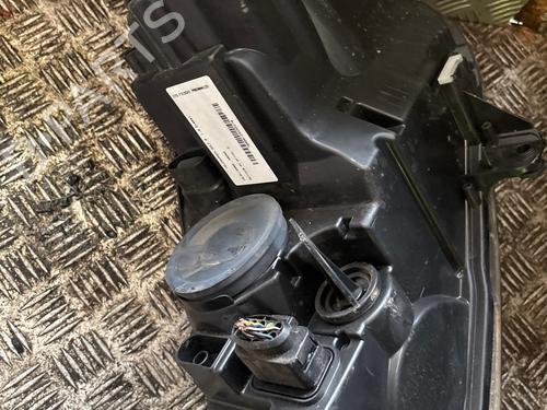 Used Right headlight Right headlight 37181330 37181330