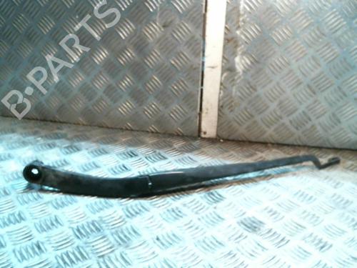 Used Front windshield wiper arm KIA SPORTAGE IV (QL, QLE) 1.7 CRDi (141 hp) 20986645